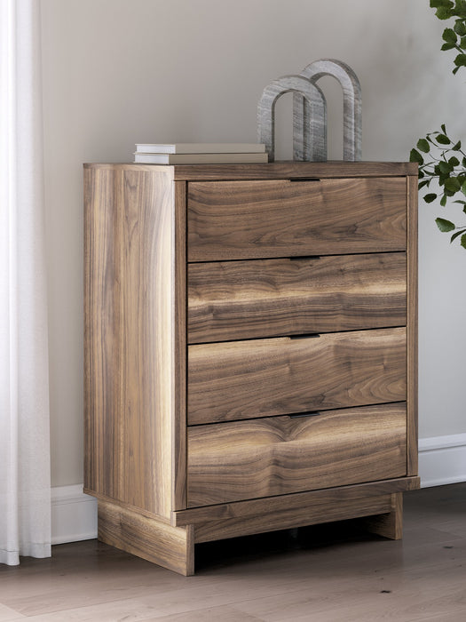 Chirason Chest of Drawers - Woo Town Furniture (Worcester,MA)