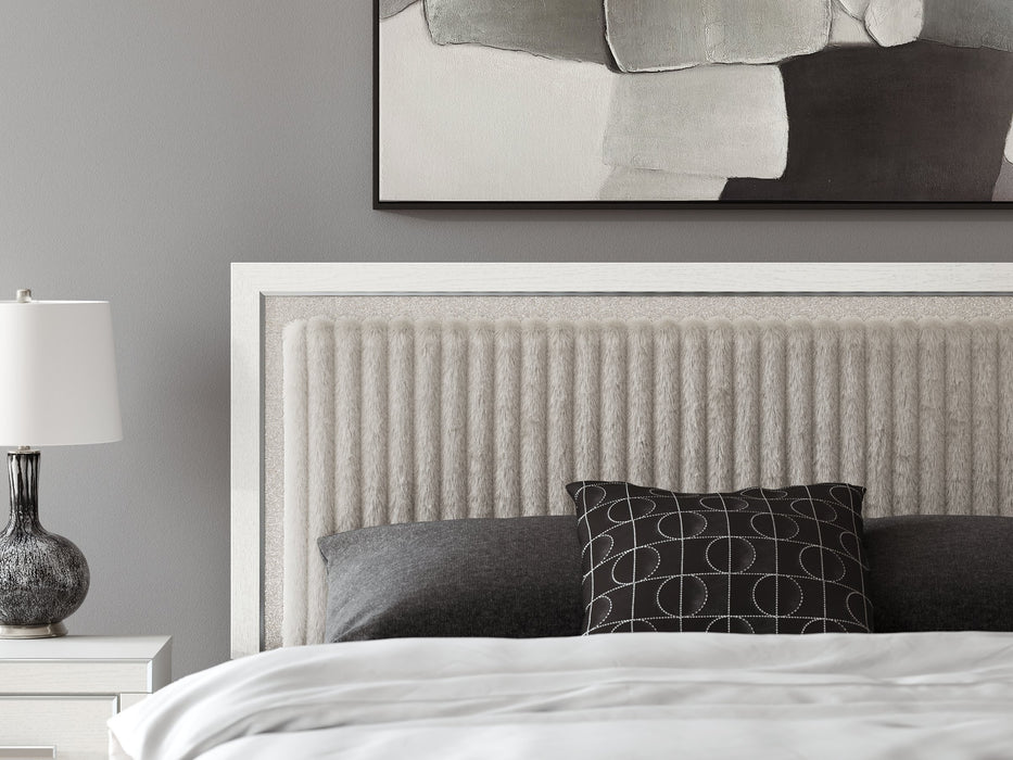 Zuraleus Bed - Woo Town Furniture (Worcester,MA)