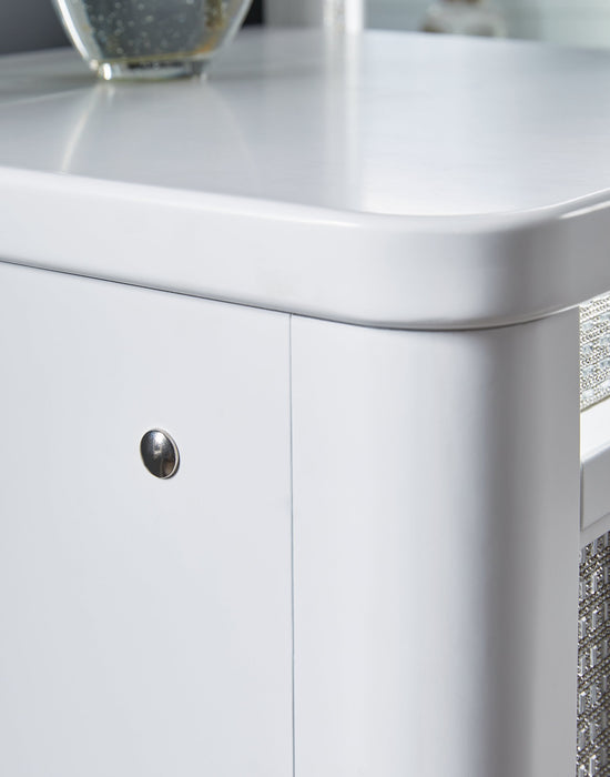 Chalanna Vanity with Mirror - Woo Town Furniture (Worcester,MA)