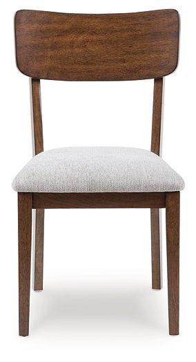 Tameride Dining Chair - Woo Town Furniture (Worcester,MA)
