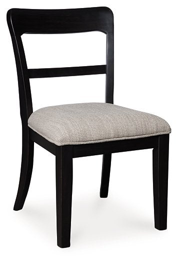 Greddinton Dining Chair - Woo Town Furniture (Worcester,MA)