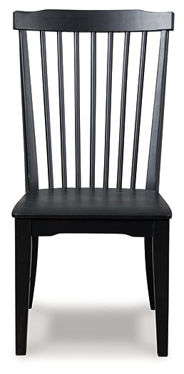Greddinton Dining Chair - Woo Town Furniture (Worcester,MA)