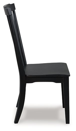 Greddinton Dining Chair - Woo Town Furniture (Worcester,MA)