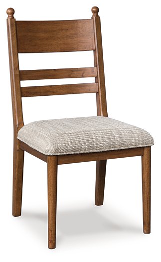 Greddinton Dining Chair - Woo Town Furniture (Worcester,MA)