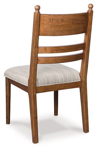 Greddinton Dining Chair - Woo Town Furniture (Worcester,MA)