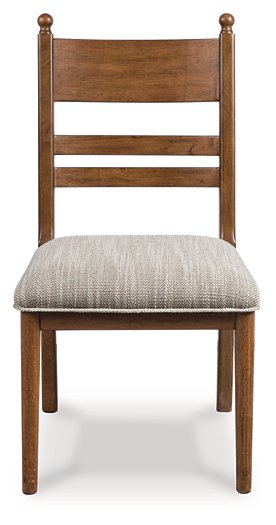 Greddinton Dining Chair - Woo Town Furniture (Worcester,MA)