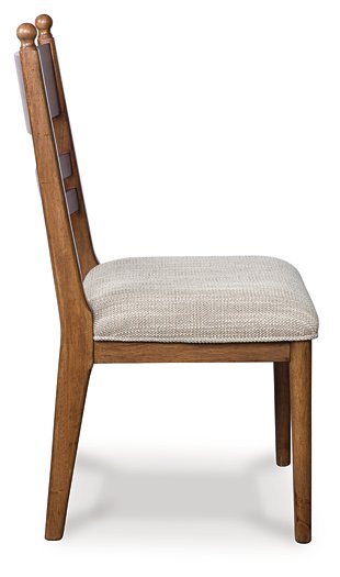 Greddinton Dining Chair - Woo Town Furniture (Worcester,MA)