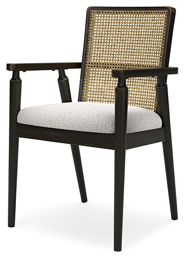 Galliden Dining Arm Chair - Woo Town Furniture (Worcester,MA)