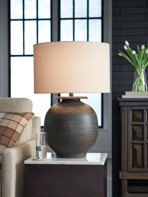 Carlenbury Table Lamp - Woo Town Furniture (Worcester,MA)