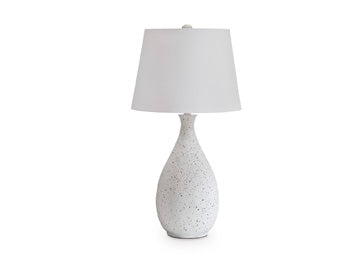 Wyattford Table Lamp - Woo Town Furniture (Worcester,MA)