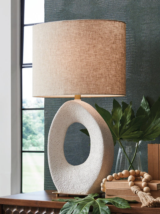 Trentlen Table Lamp - Woo Town Furniture (Worcester,MA)