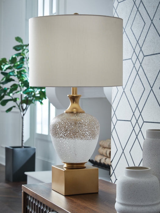 Tavisburg Table Lamp - Woo Town Furniture (Worcester,MA)