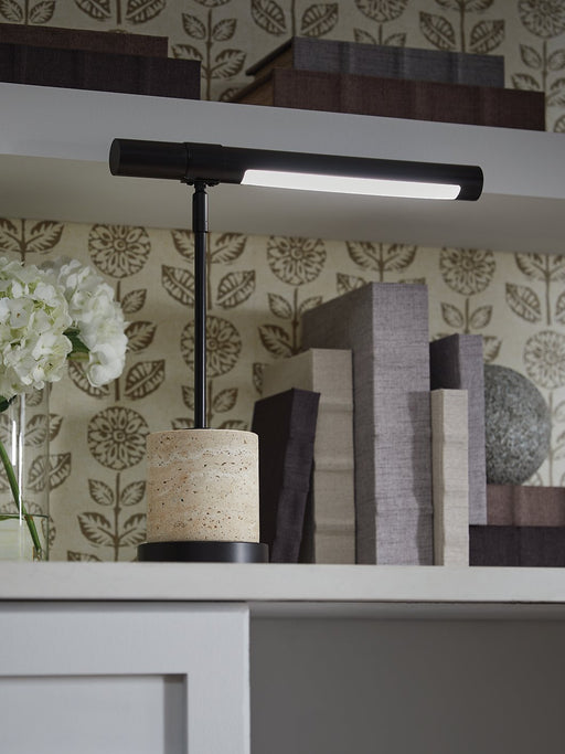 Vinmour Desk Lamp - Woo Town Furniture (Worcester,MA)