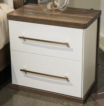Kendanport Nightstand - Woo Town Furniture (Worcester,MA)