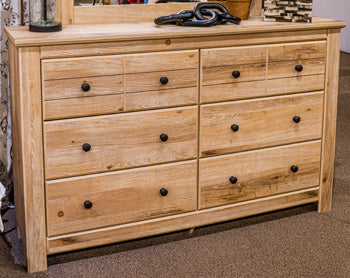Makidern Dresser - Woo Town Furniture (Worcester,MA)