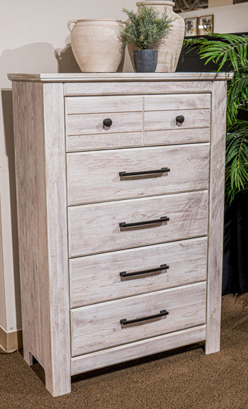 Makidern Chest of Drawers - Woo Town Furniture (Worcester,MA)