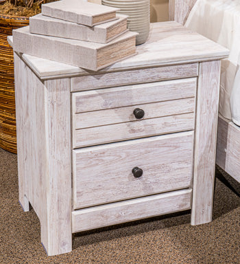 Makidern Nightstand - Woo Town Furniture (Worcester,MA)