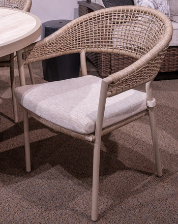 Orchard Beach Outdoor Arm Chair with Cushion (Set of 4) - Woo Town Furniture (Worcester,MA)