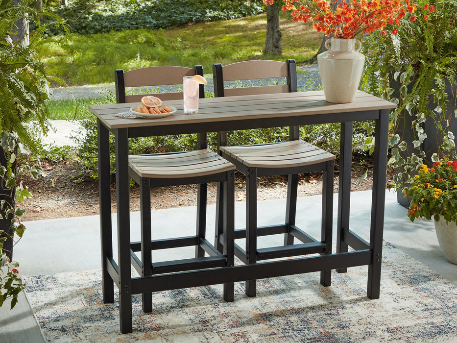 Shoreline Beach Outdoor Counter Table and 2 Barstools - Woo Town Furniture (Worcester,MA)