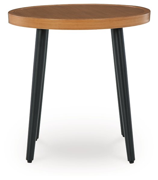 Horizon Hall Outdoor End Table - Woo Town Furniture (Worcester,MA)