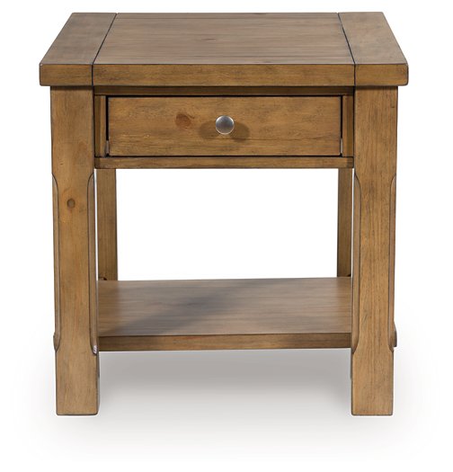 Vandenmore End Table - Woo Town Furniture (Worcester,MA)