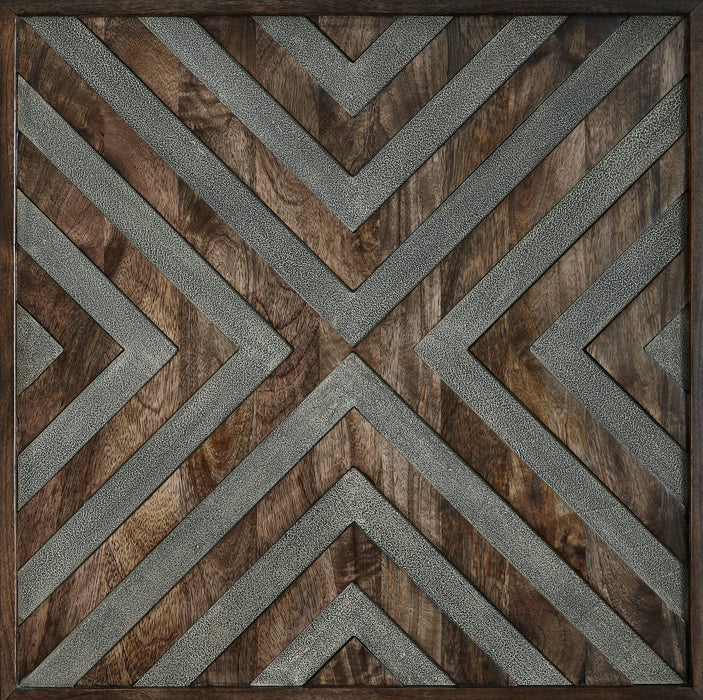 Dreggan End Table - Woo Town Furniture (Worcester,MA)