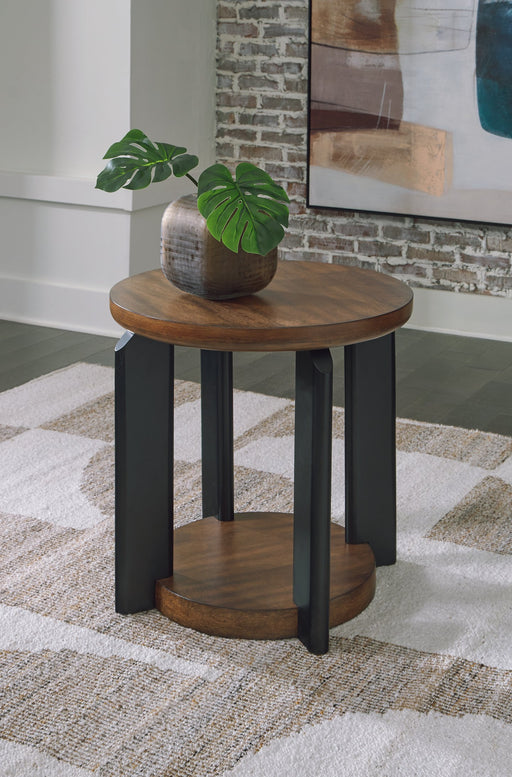 Kraeburn End Table - Woo Town Furniture (Worcester,MA)