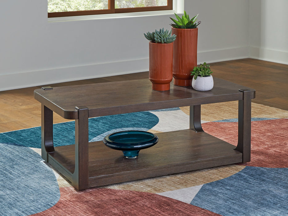 Breckington Coffee Table - Woo Town Furniture (Worcester,MA)