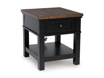 Wildenauer End Table - Woo Town Furniture (Worcester,MA)