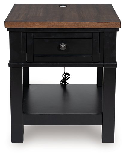 Wildenauer End Table - Woo Town Furniture (Worcester,MA)
