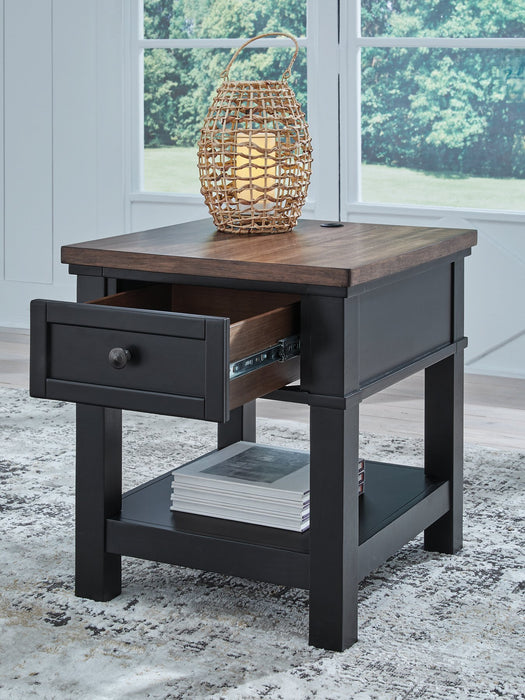 Wildenauer End Table - Woo Town Furniture (Worcester,MA)