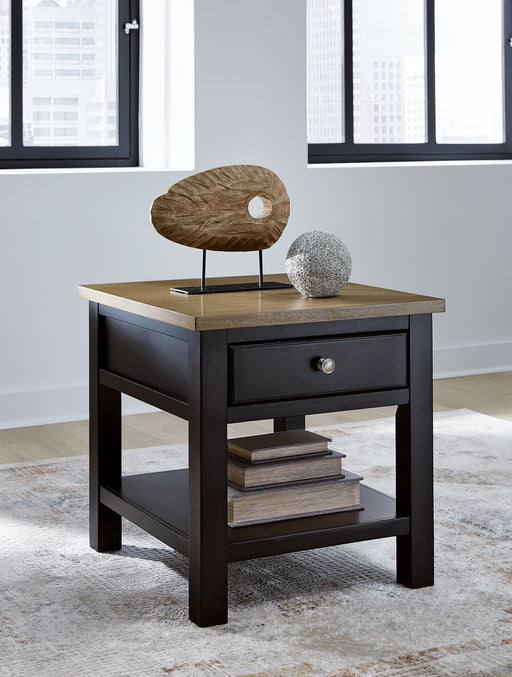 Drazmine End Table - Woo Town Furniture (Worcester,MA)