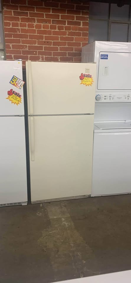 Used Whirlpool Almond Refrigerator - Woo Town Furniture (Worcester,MA)