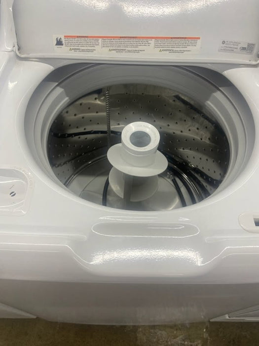 Like New Hotpoint Washer - Woo Town Furniture (Worcester,MA)