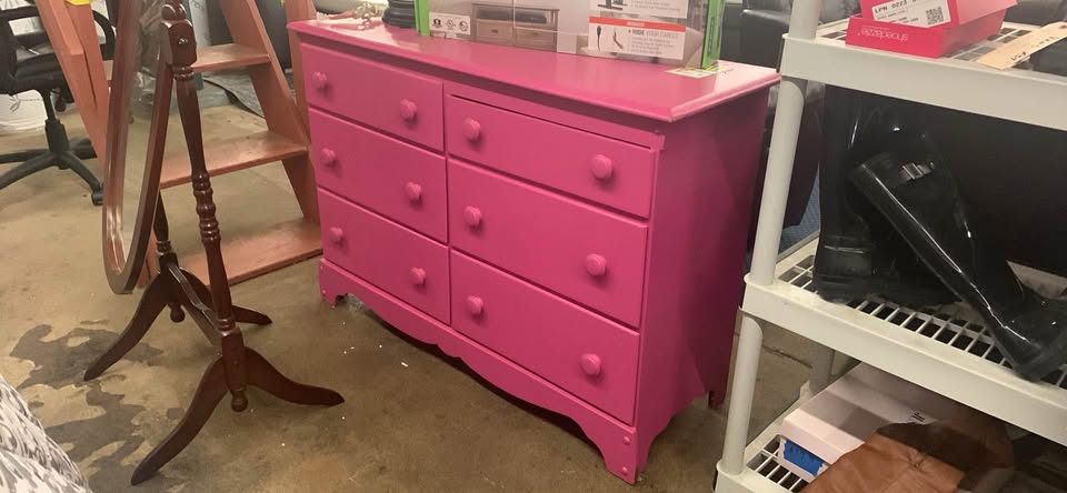 Used- Pink Dresser - Woo Town Furniture (Worcester,MA)