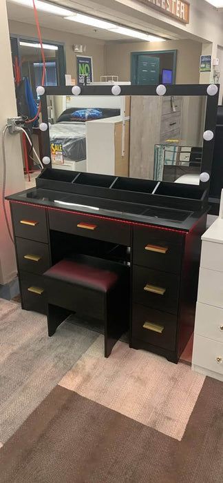 New Black Elegant Vanity - Woo Town Furniture (Worcester,MA)